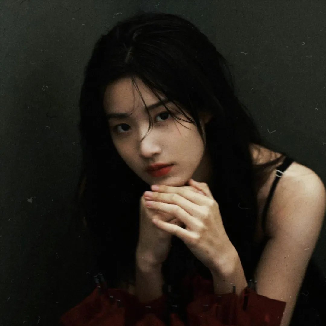 正是青春璀璨时